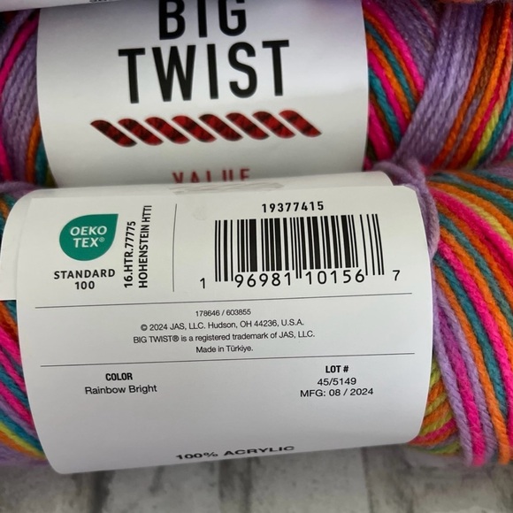 Big Twist yarn Rainbow Bright lot of 3 - Picture 2 of 2